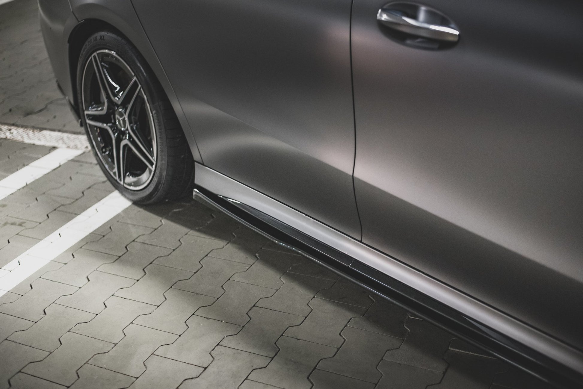 Seitenschweller Ansatz für Mercedes-AMG CLA 35 / 45 C118 schwarz Hochglanz