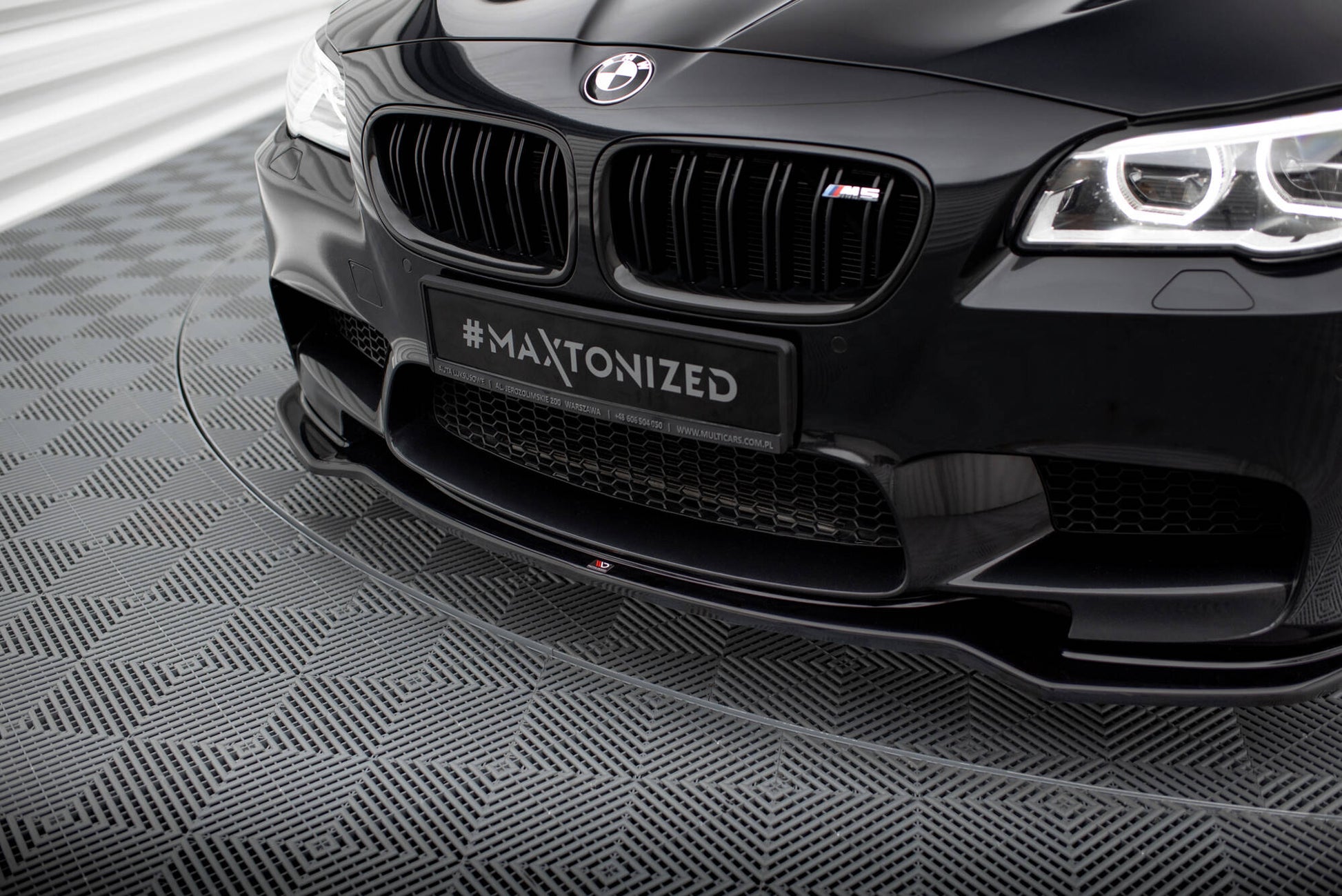 Front Ansatz für BMW M5 F10/ F11 schwarz Hochglanz