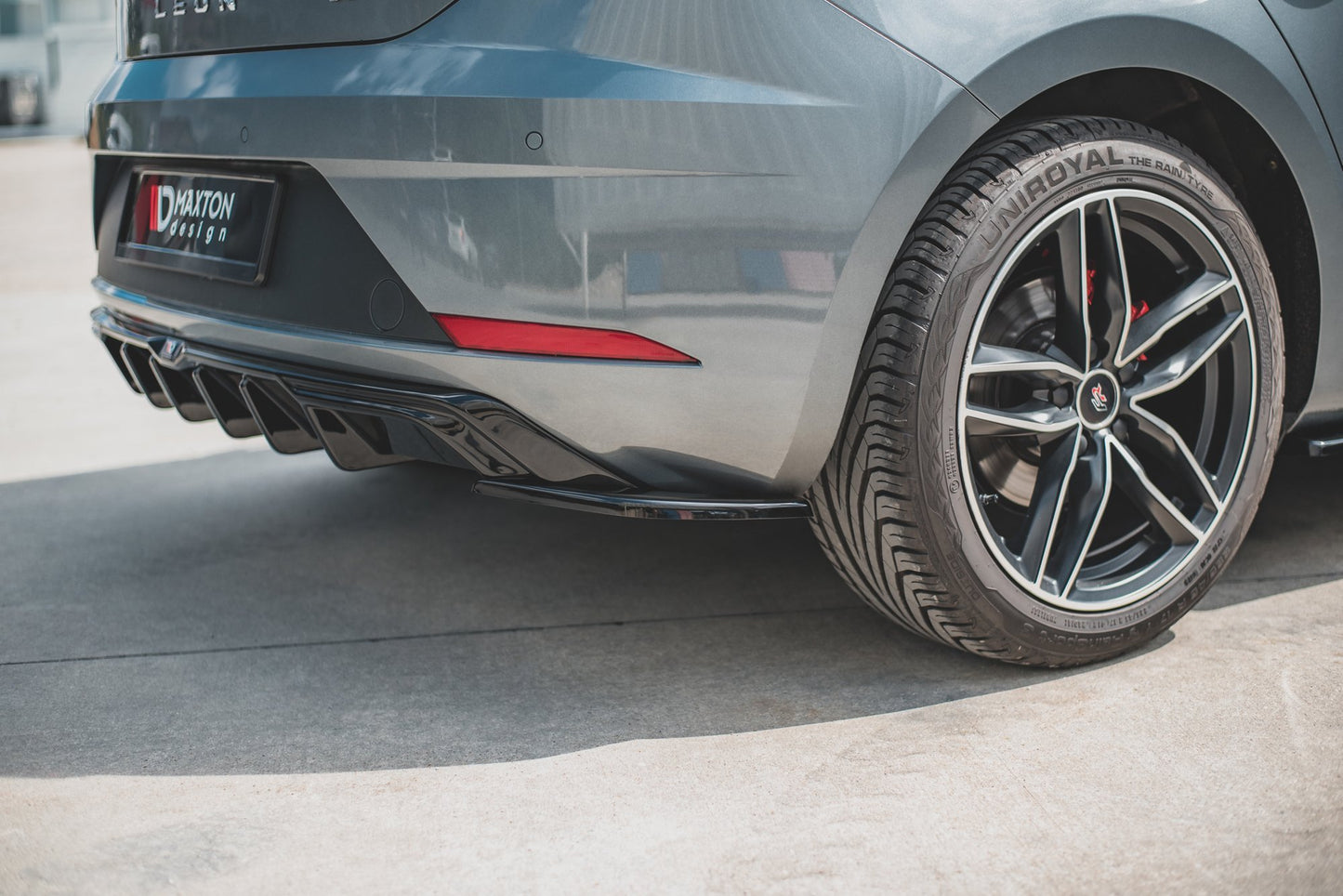 Heck Ansatz Flaps Diffusor für SEAT Leon Mk3 FR Facelift schwarz Hochglanz