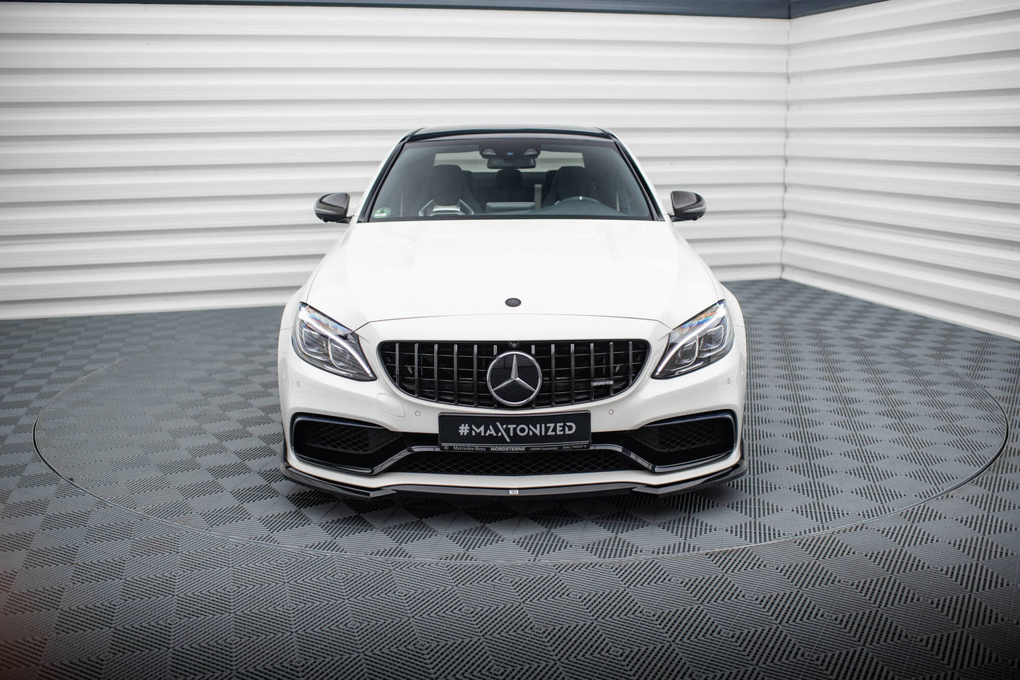 Front Ansatz V.3 für Mercedes-AMG C63 Limousine / Kombi W205 / S205 schwarz Hochglanz
