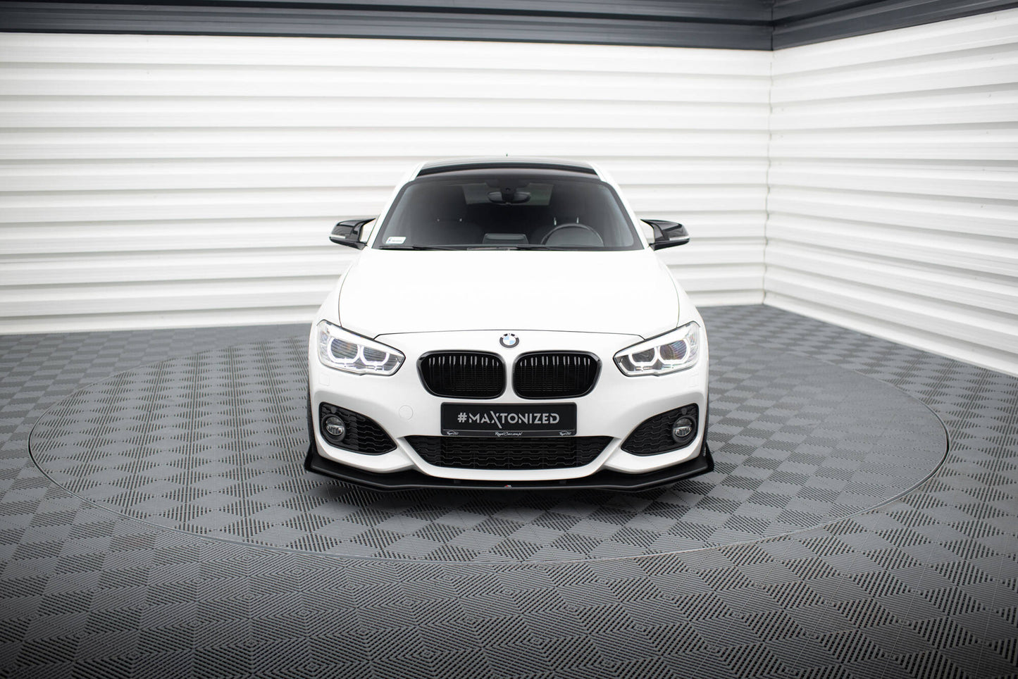 Street Pro Front Ansatz für V.3 +Flaps für BMW 1er F20 M-Paket Facelift / M140i  schwarz Hochglanz
