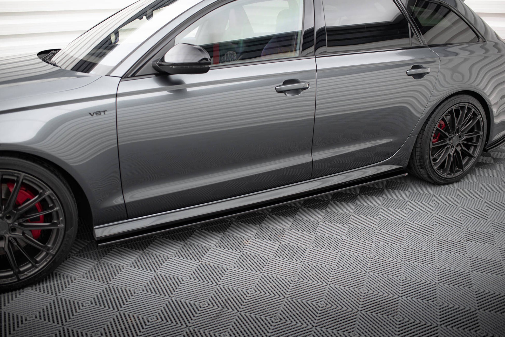 Seitenschweller Ansatz für V.1 für Audi A6 / A6 C7 S-line/ S6 C7 Facelift schwarz Hochglanz