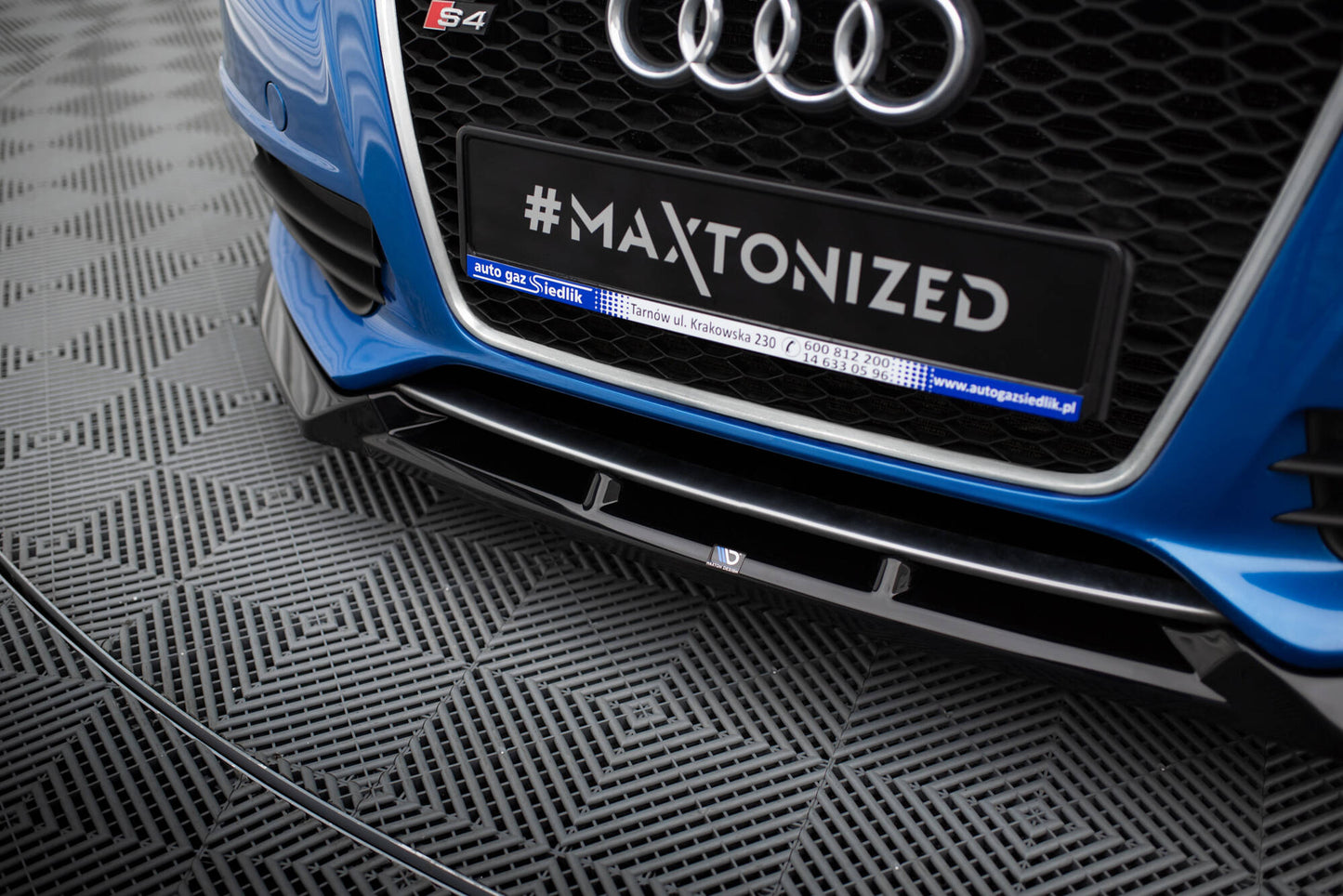 Front Ansatz V.4 für Audi S4 / A4 S-Line B8 schwarz Hochglanz