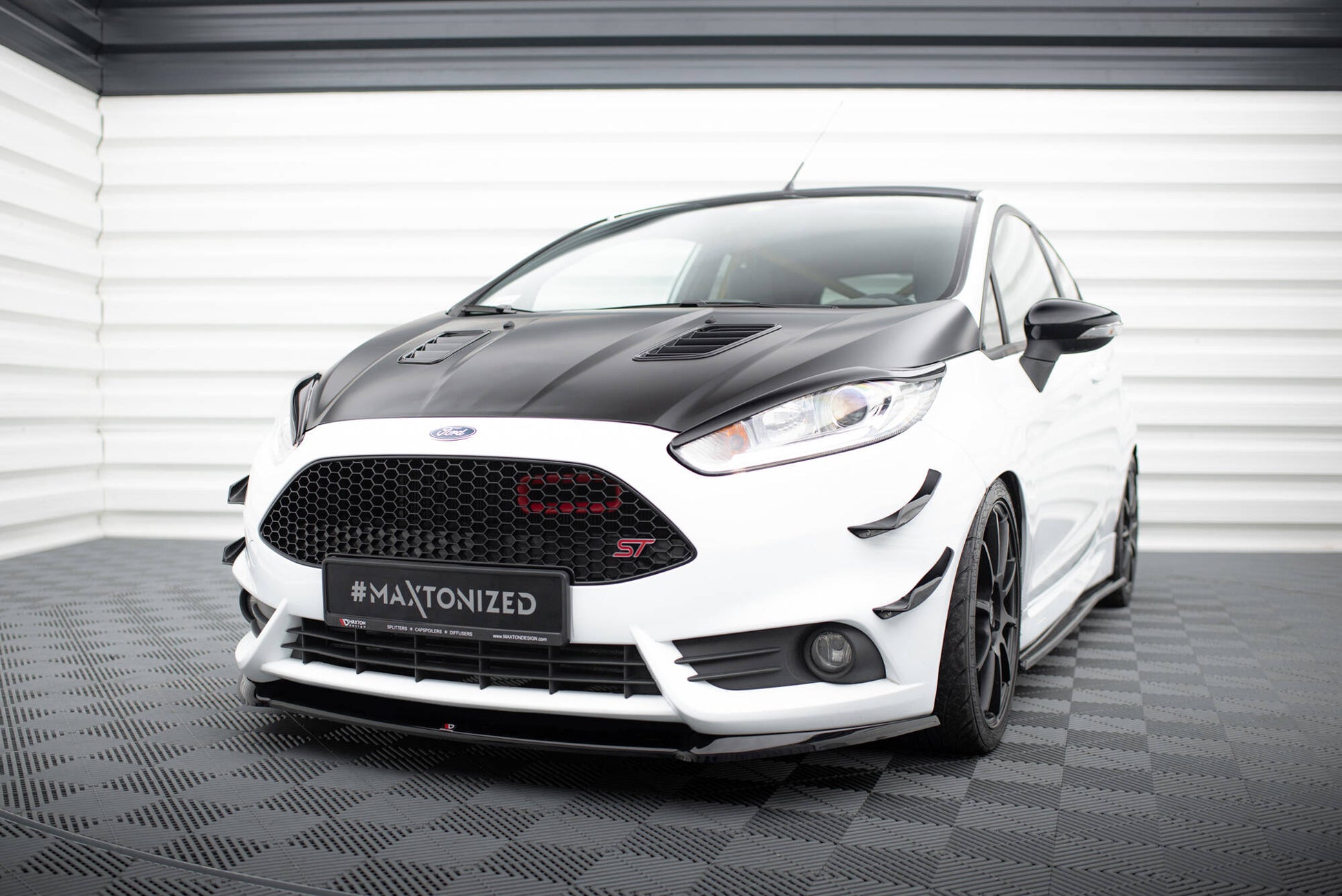 Stoßstangen Flaps Wings vorne Canards für Ford Fiesta 7 ST Facelift