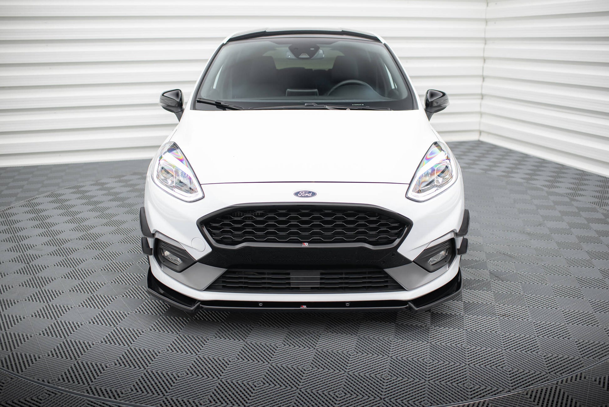 Front Ansatz V.7 für Ford Fiesta Mk8 ST / ST-Line schwarz Hochglanz