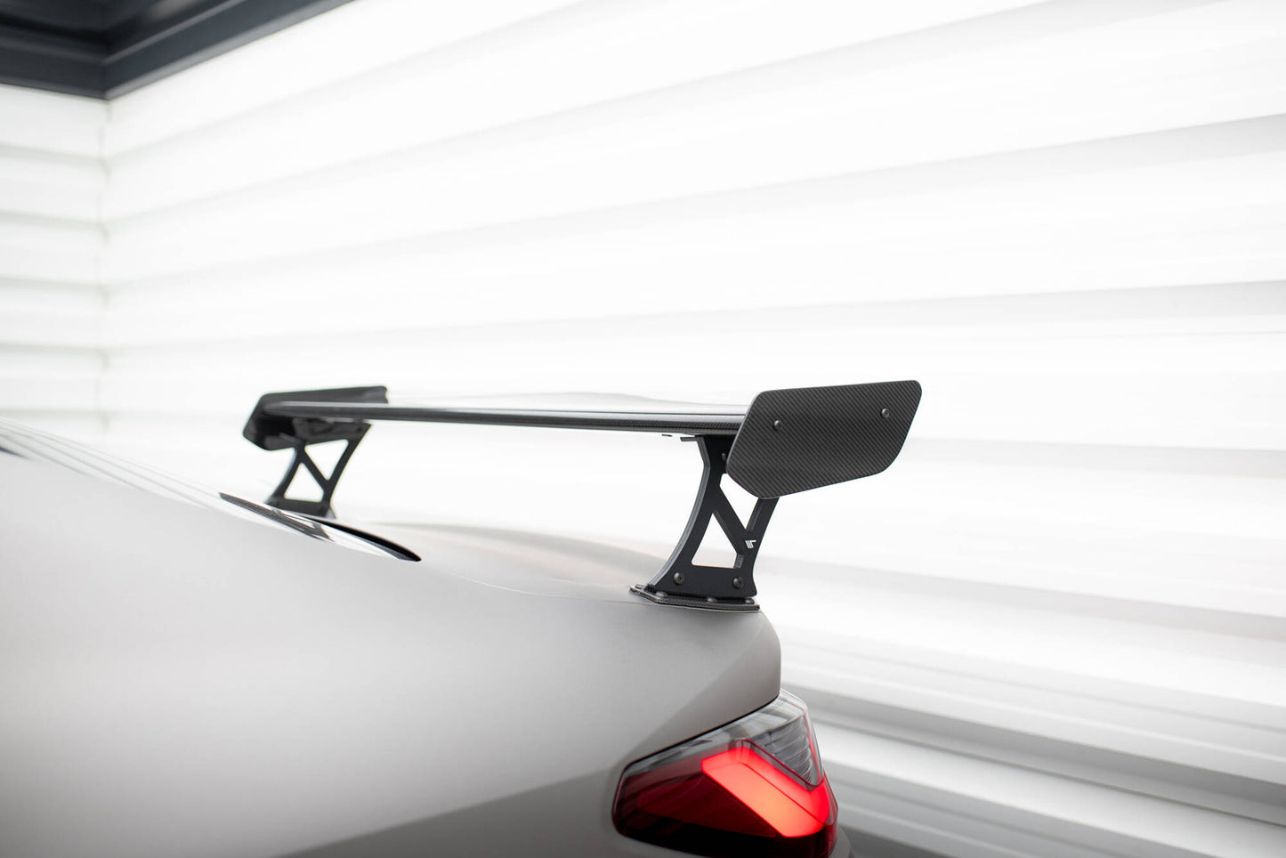 Carbon Spoiler With External Brackets Uprights + LED BMW M4 G82 / G82 Facelift / M440i / 4 M-Paket G22 / G22 Facelift