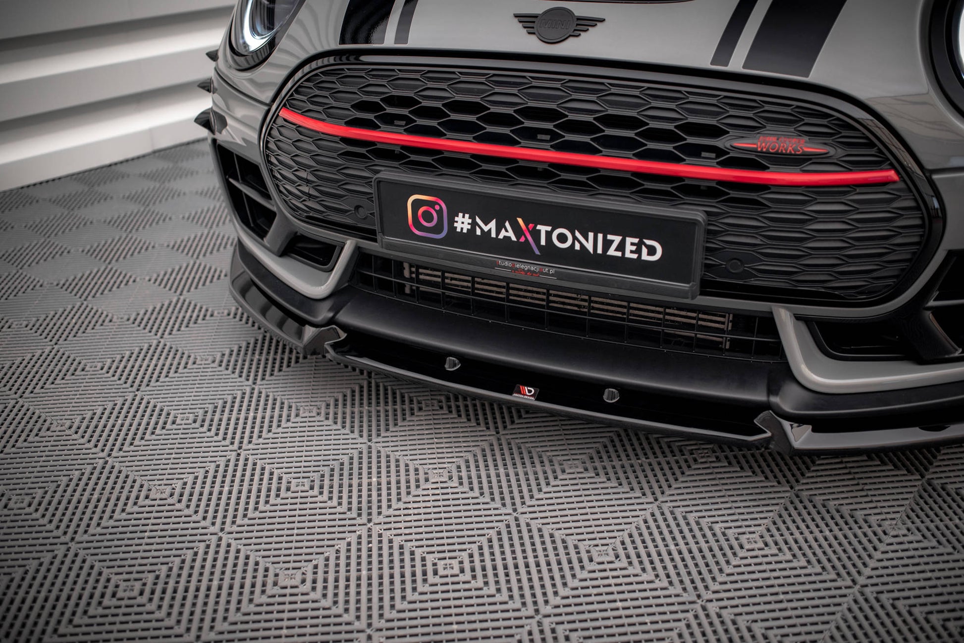 Front Ansatz V.4 für Mini Cooper Clubman John Cooper Works F54 Facelift schwarz Hochglanz