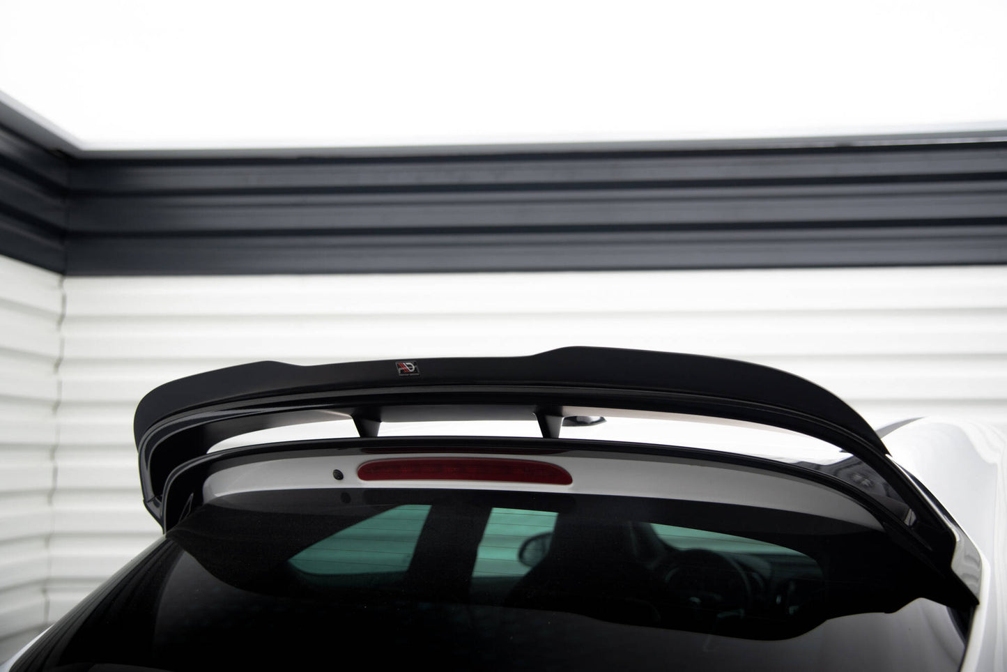 Spoiler CAP für OPEL ASTRA J OPC / VXR schwarz Hochglanz