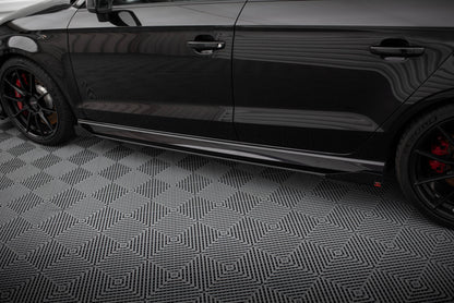 Street Pro Seitenschweller Ansatz für V.1 für + Flaps Audi RS3 Limousine 8V Facelift schwarz Hochglanz