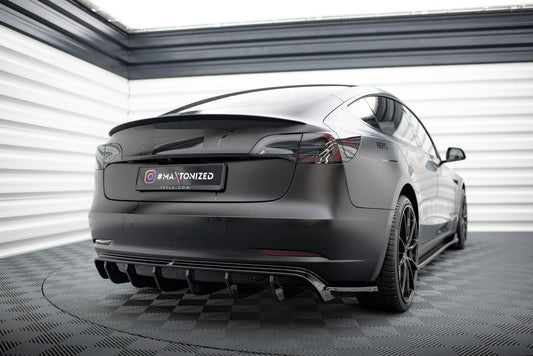 Diffusor Heck Ansatz V.2 für Tesla Model 3 schwarz Hochglanz