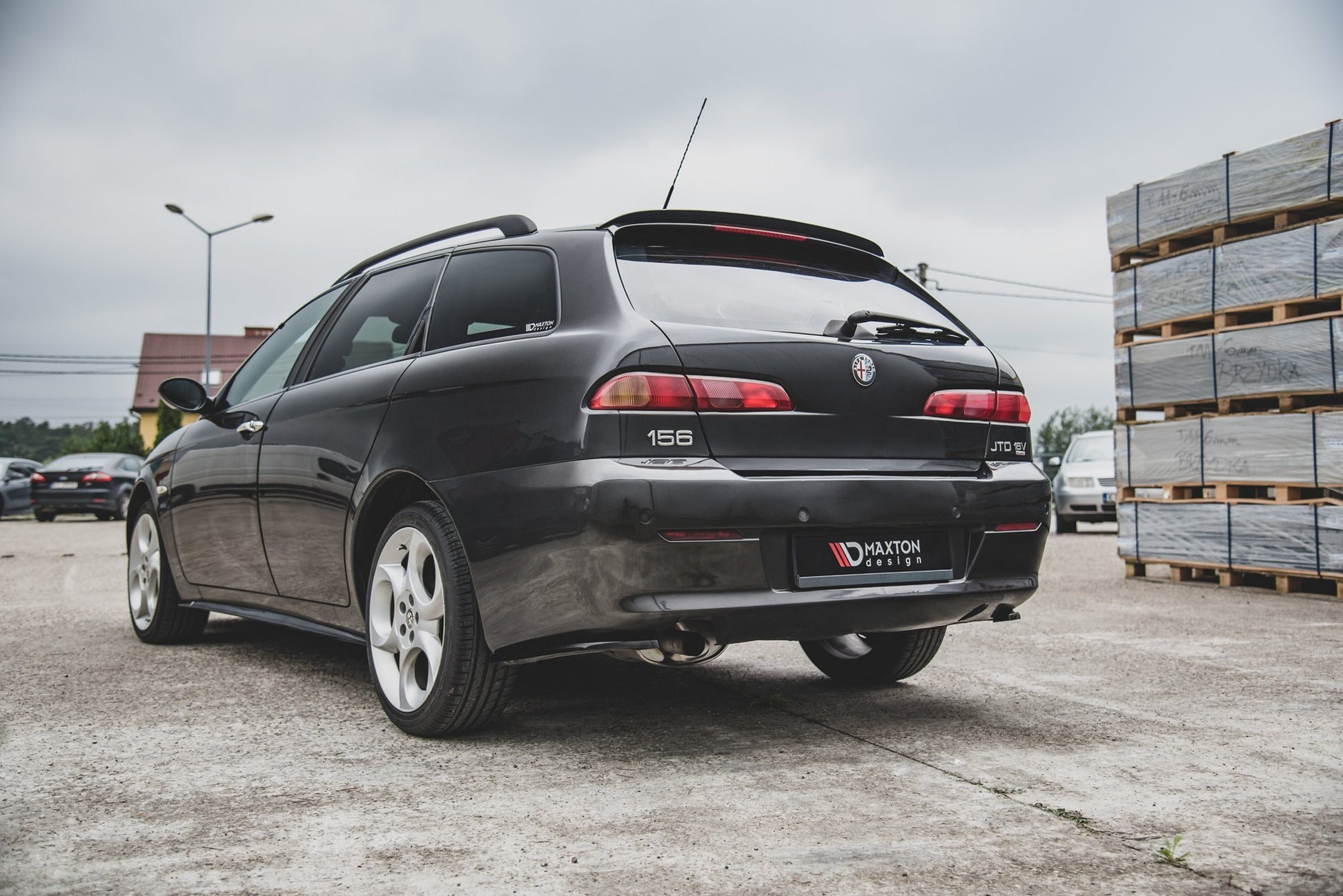 Heck Ansatz Flaps Diffusor für Alfa Romeo 156 SW Facelift schwarz Hochglanz