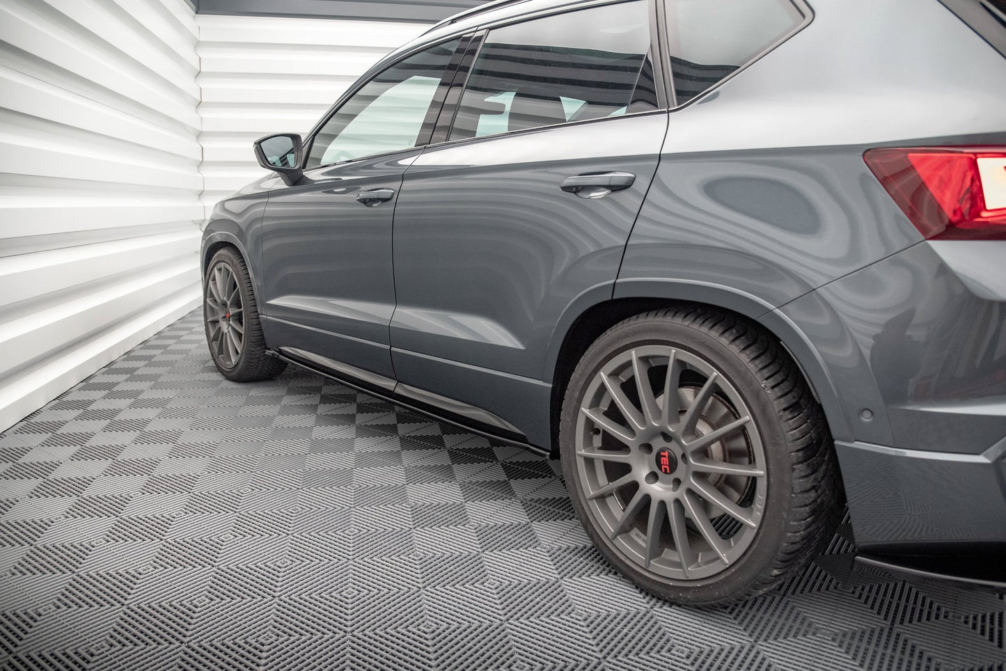 Seitenschweller Ansatz für Cupra Ateca Mk1 / Mk1 Facelift schwarz Hochglanz