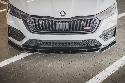 Front Ansatz V.3 für Skoda Octavia RS Mk4 schwarz Hochglanz