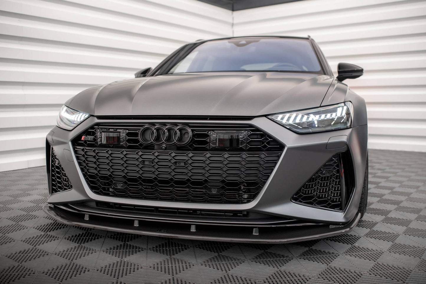 Set of Carbon Fiber Splitters Audi RS6 C8 schwarz matt