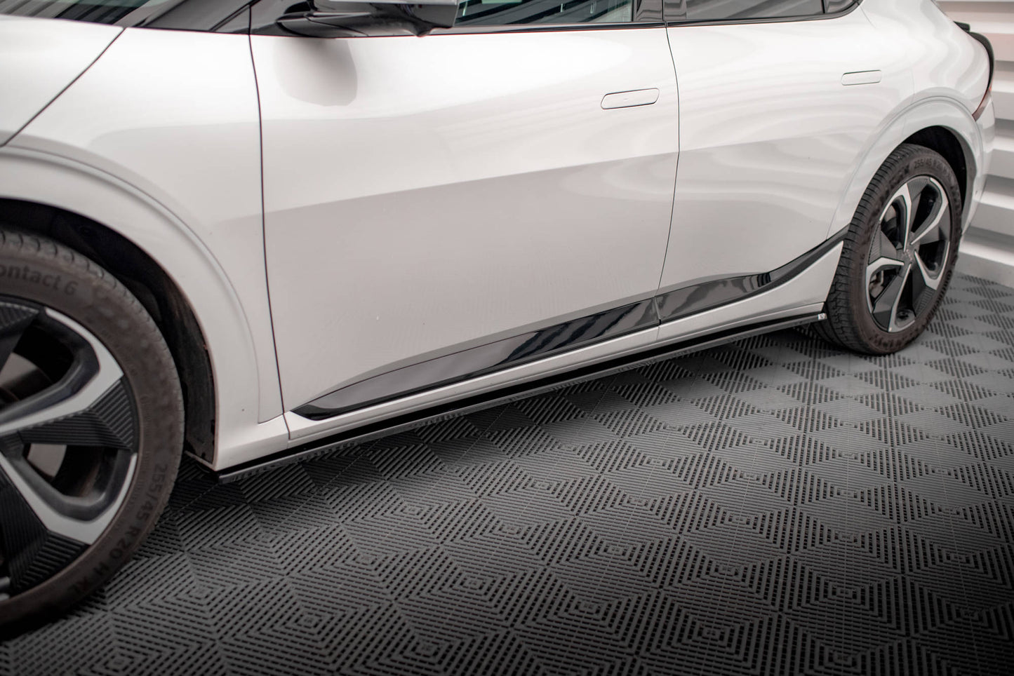 Seitenschweller Ansatz für Kia EV6 GT-Line Mk1 schwarz Hochglanz