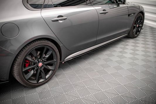 Seitenschweller Ansatz für Jaguar XF R-Sport Mk2 schwarz matt