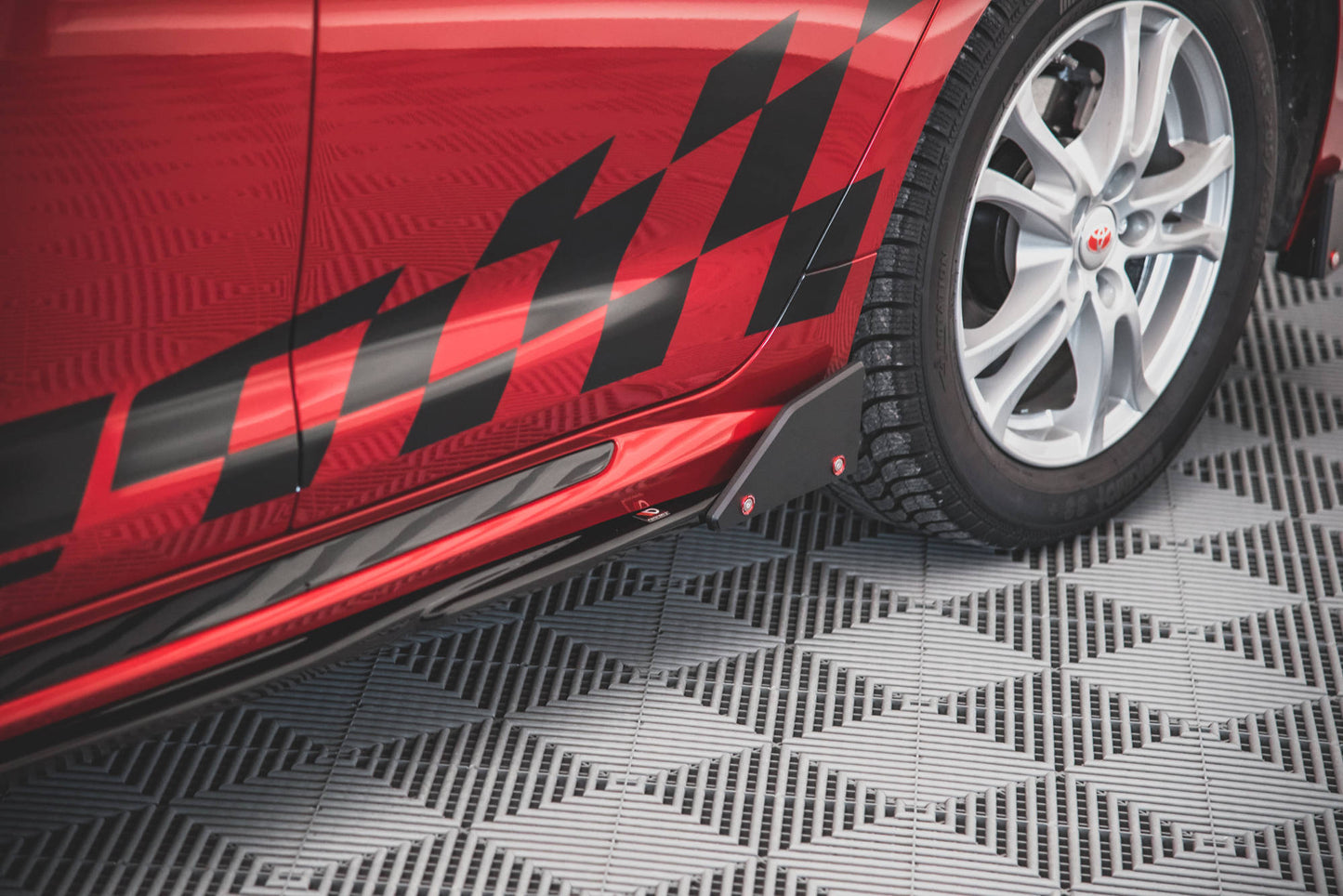 Seitenschweller Ansatz für V.1 + Flaps Toyota Corolla GR Sport Hatchback XII