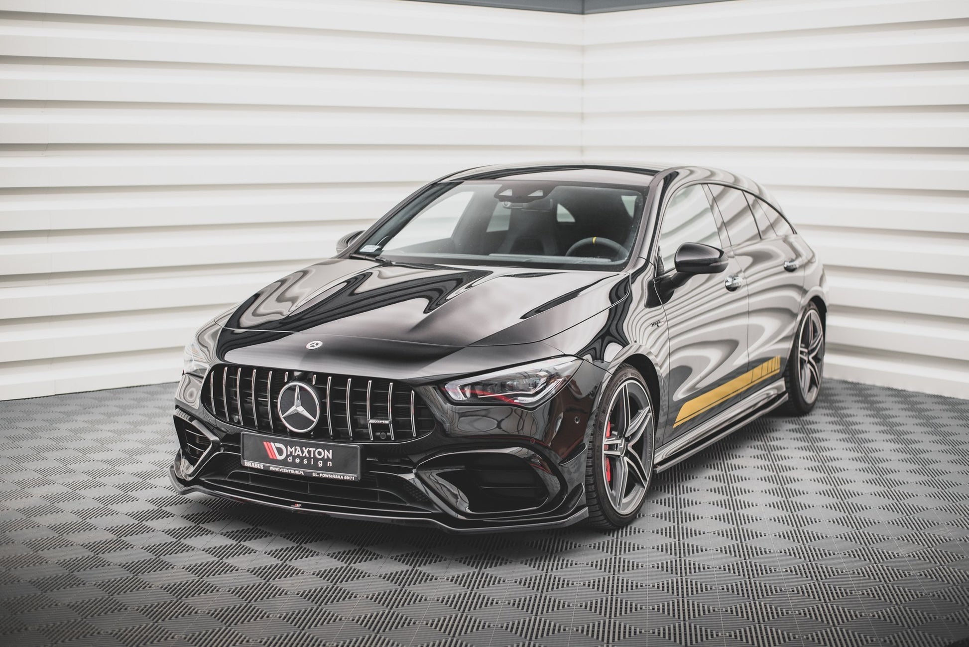 Front Ansatz V.1 für Mercedes-AMG CLA 45 Aero C118 schwarz Hochglanz