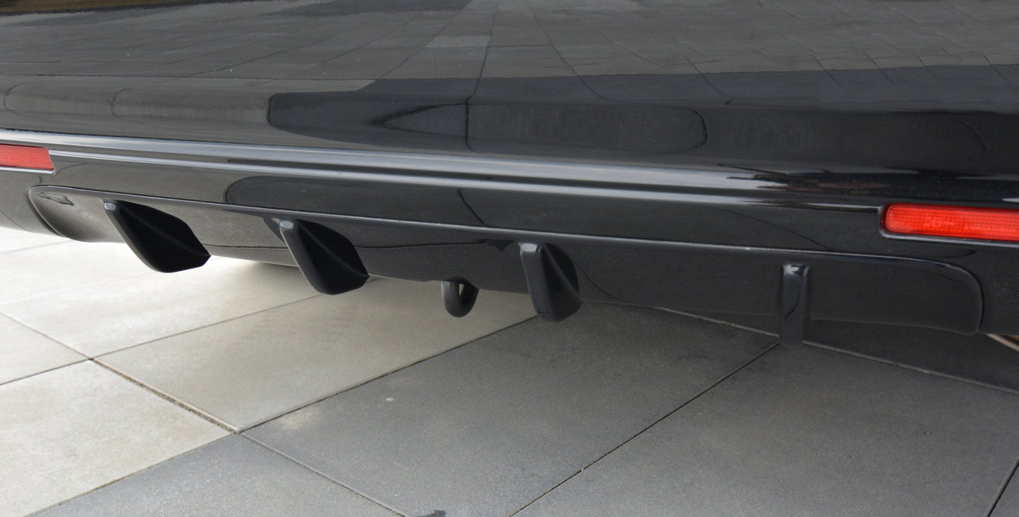 Diffusor Heck Ansatz für HONDA ACCORD MK8. CU-Serie vor Facelift SEDAN schwarz Hochglanz