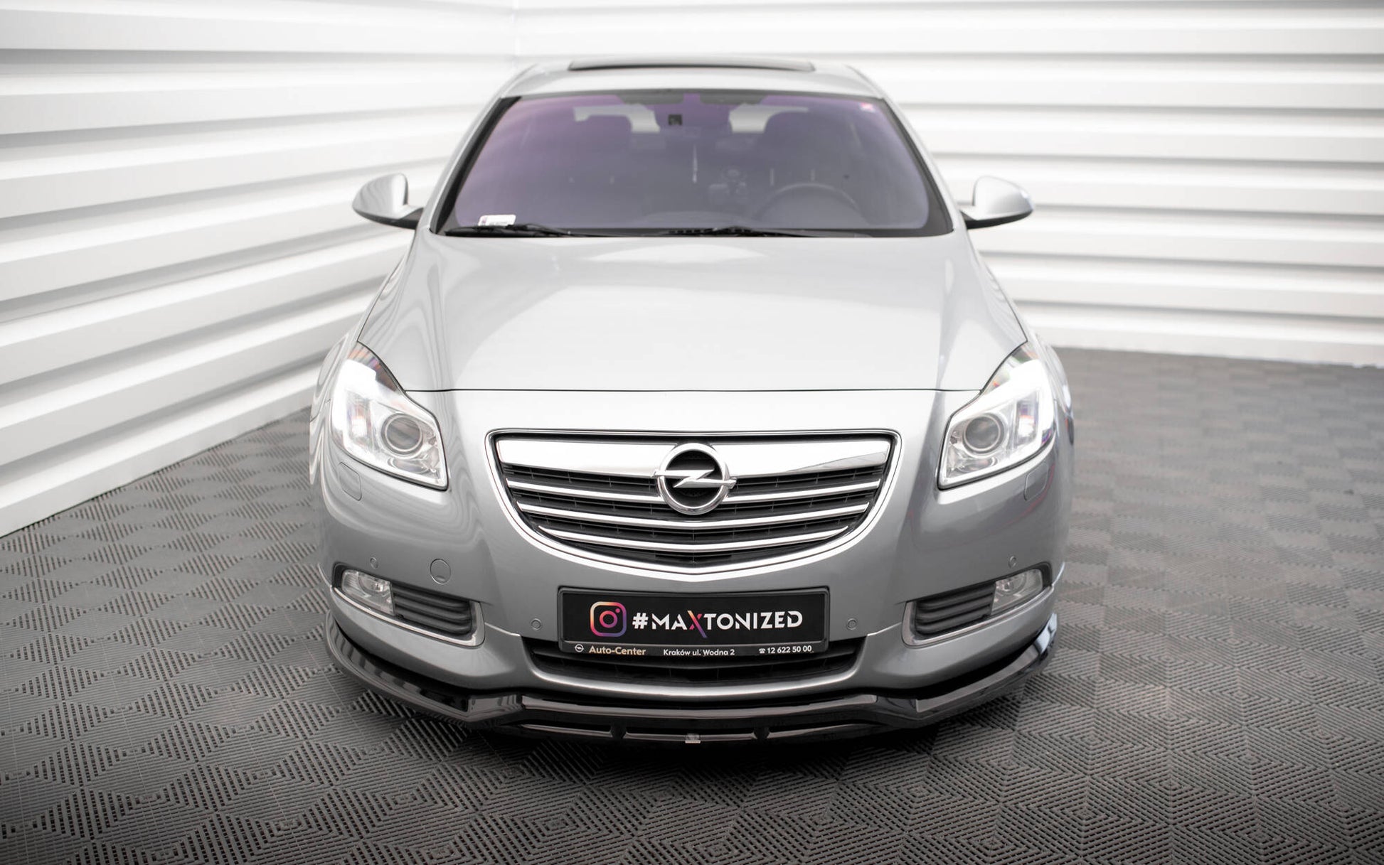 Front Ansatz für Opel Insignia OPC-Line Mk1 schwarz Hochglanz