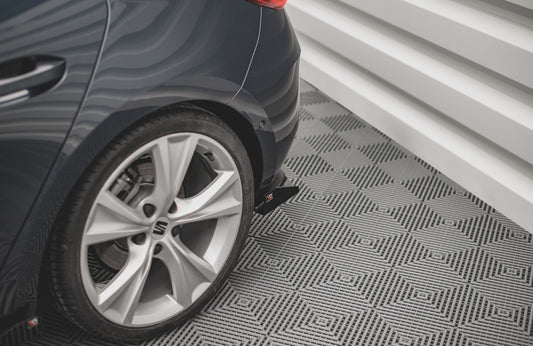 Street Pro Diffusor Heck Ansatz +Flaps für Seat Leon FR Hatchback Mk4 schwarz Hochglanz