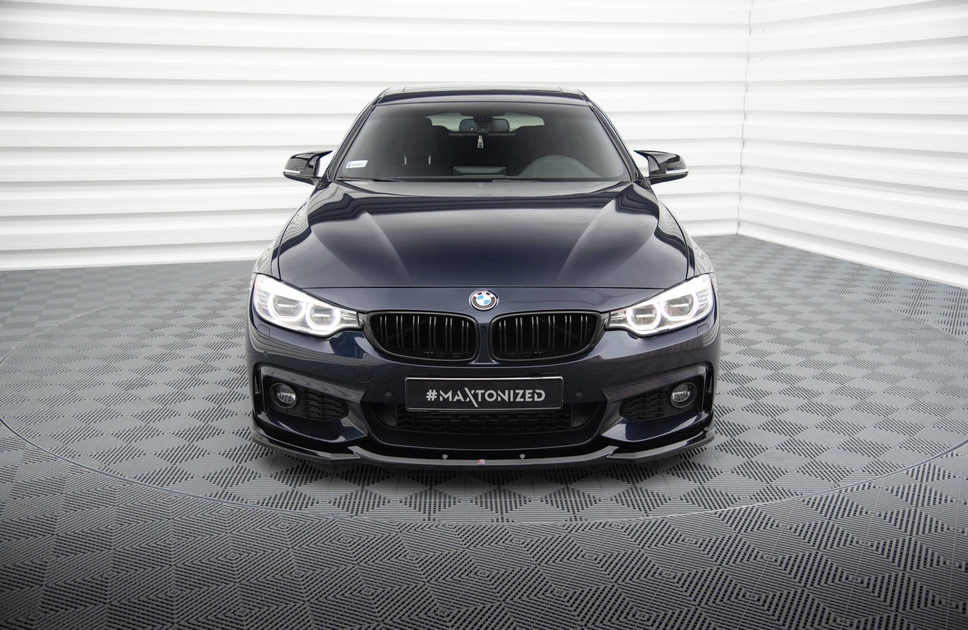 Front Ansatz V.6 für BMW 4er Coupe / Gran Coupe / Cabrio M-Paket F32 / F36 / F33 schwarz Hochglanz