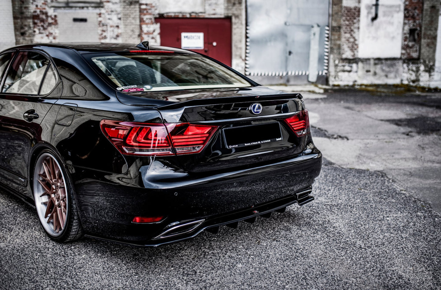 Mittlerer Cup Diffusor DTM Look Heck Ansatz für Lexus LS Mk4 Facelift schwarz Hochglanz
