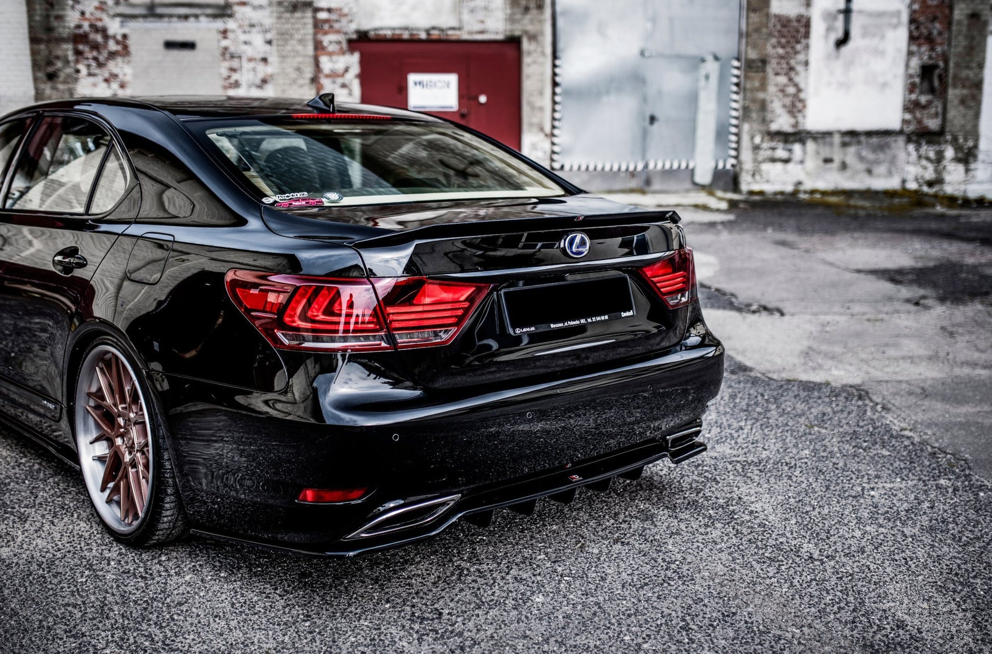 Mittlerer Cup Diffusor DTM Look Heck Ansatz für Lexus LS Mk4 Facelift schwarz Hochglanz