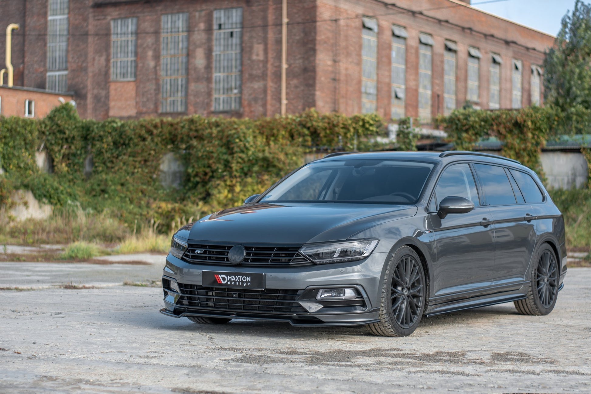 Front Ansatz V.2 für VW Passat R-Line B8 schwarz Hochglanz