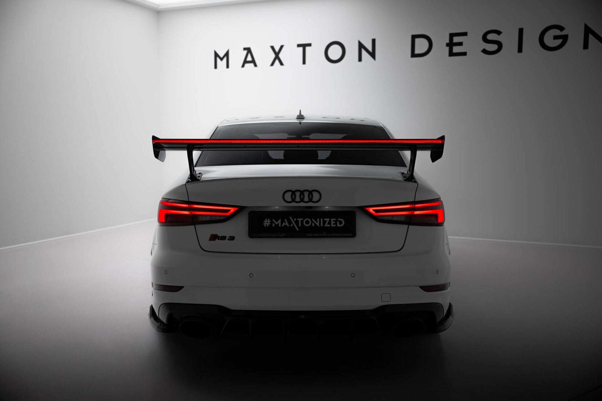 Carbon Spoiler With External Brackets Uprights + LED Audi A3 / A3 S-Line / S3 / RS3 Limousine 8V / 8V Facelift