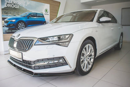 Front Ansatz V.2 für Skoda Superb Liftback / Combi Mk3 Facelift schwarz Hochglanz