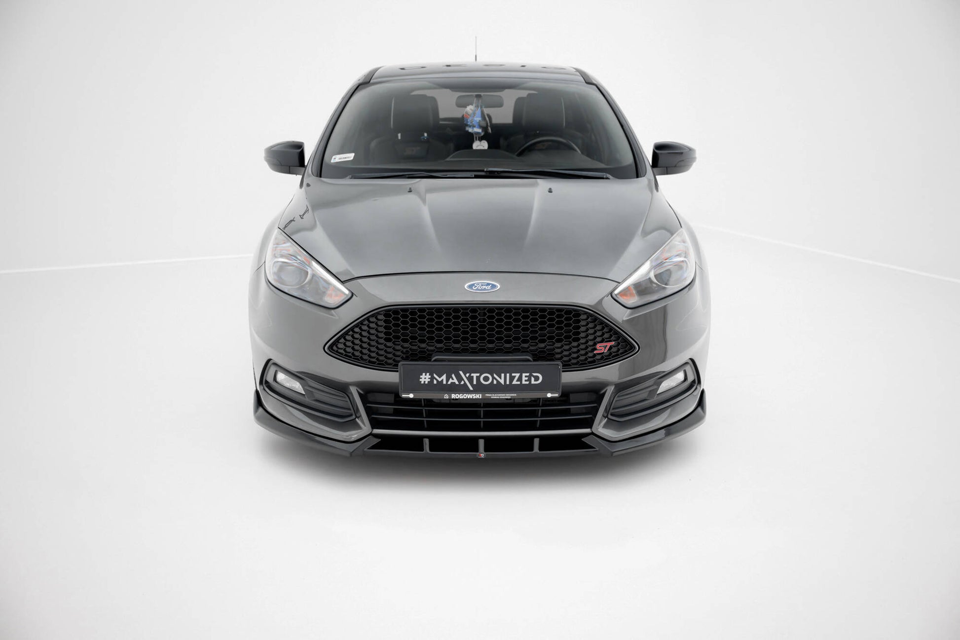 Front Ansatz V.6 für Ford Focus ST Mk3 Facelift schwarz Hochglanz
