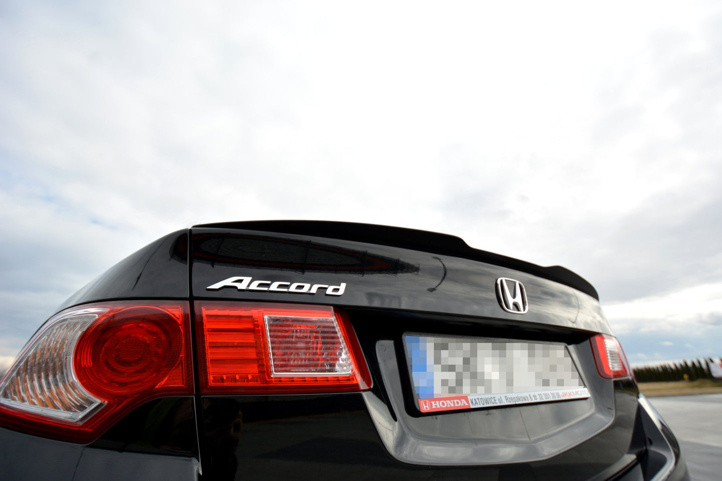 Spoiler CAP für HONDA ACCORD MK8. CU-Serie vor Facelift SEDAN schwarz Hochglanz