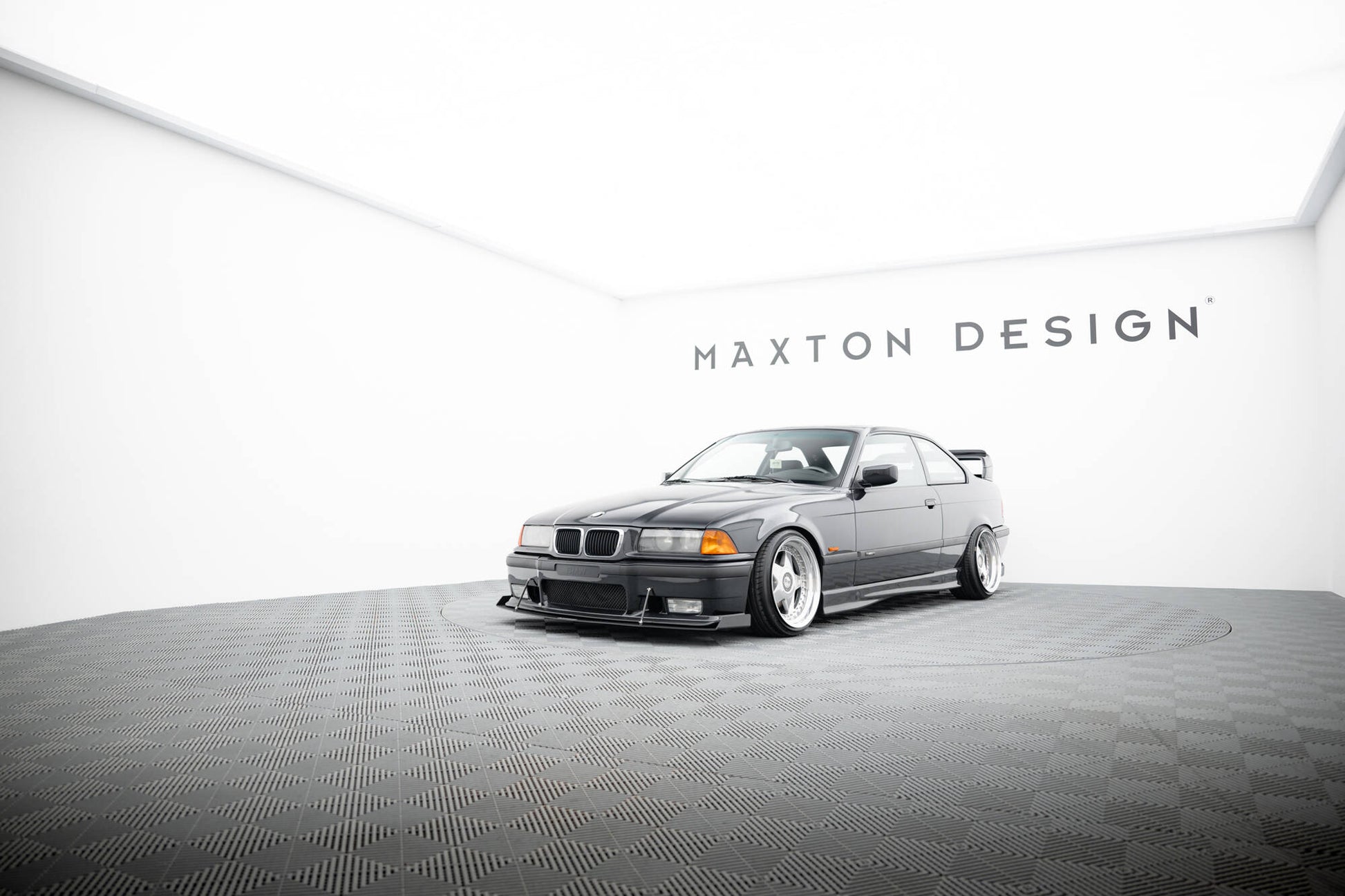 Racing Front Ansatz für BMW M3 / 3 M-Paket E36 Coupe