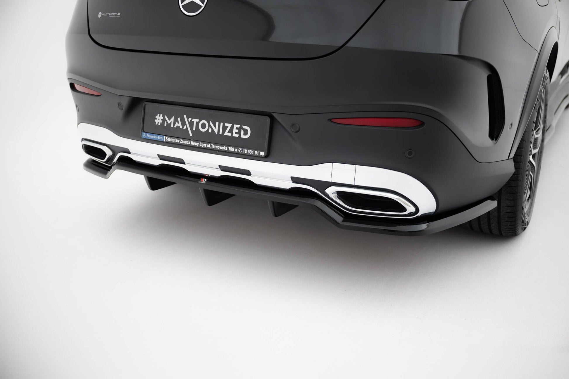 Mittlerer Cup Diffusor DTM Look Heck Ansatz für Mercedes-Benz GLC Coupe AMG-Line C254 schwarz Hochglanz