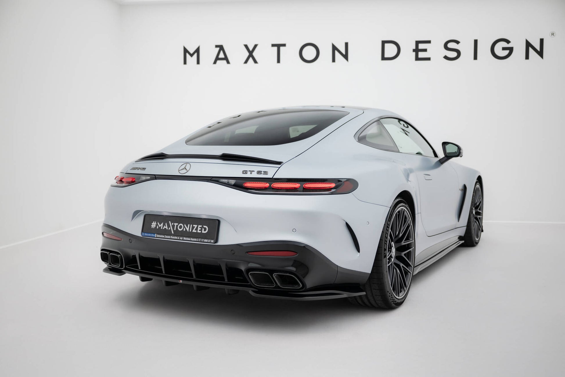 Spoiler CAP 3D für Mercedes-AMG GT 63 C192 schwarz Hochglanz