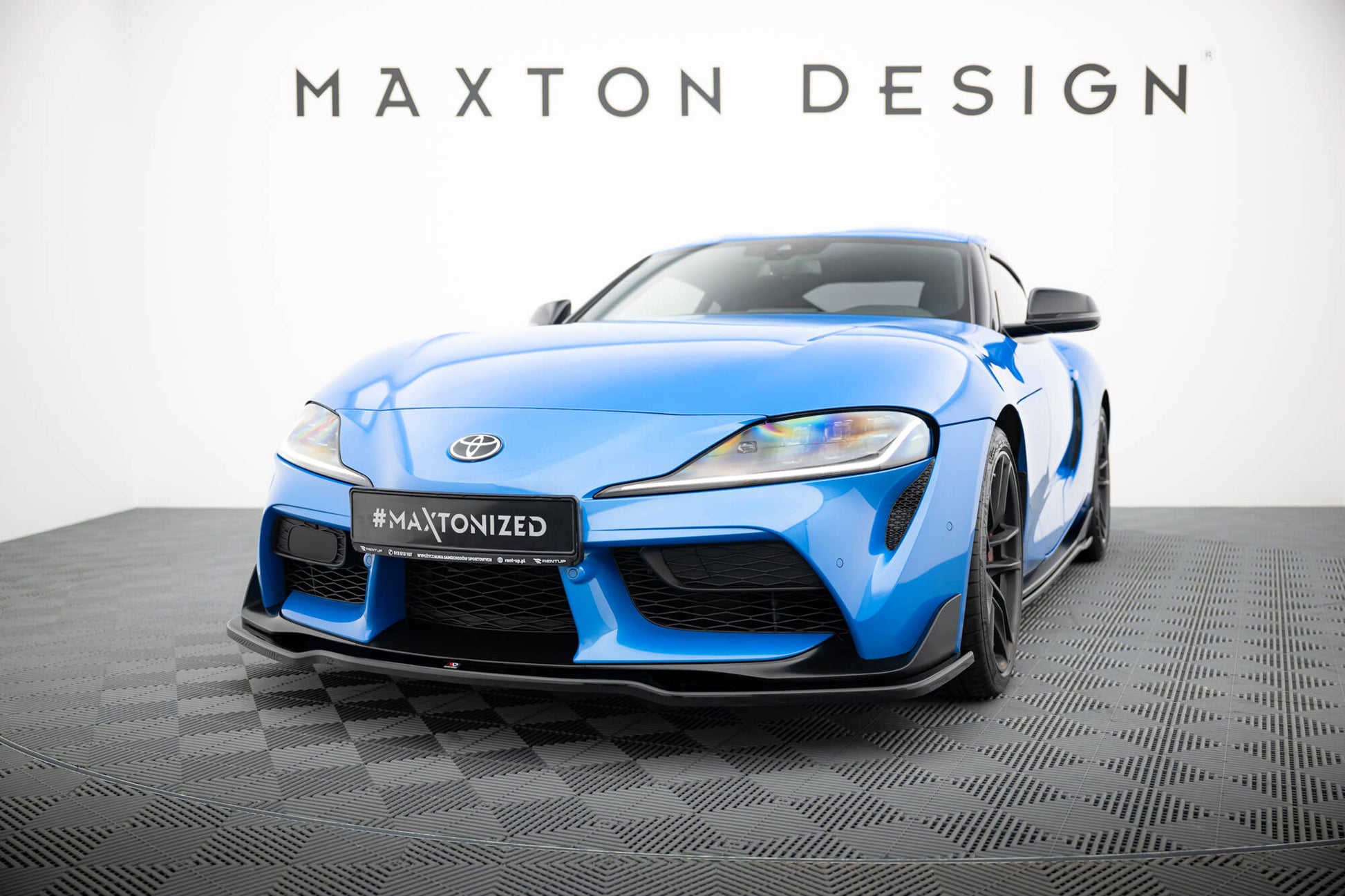 Front Ansatz V.2 für Toyota Supra Mk5 schwarz Hochglanz