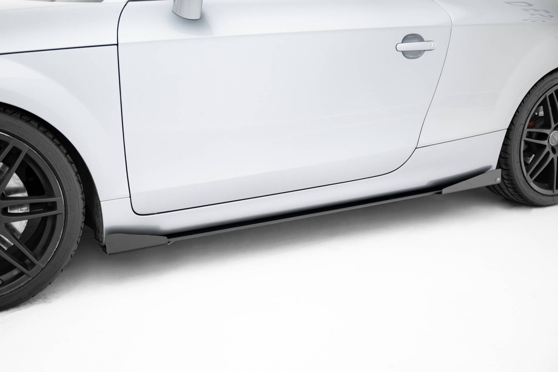 Street Pro Seitenschweller Ansatz für + Flaps Audi TT S / TT S-Line 8J Facelift schwarz Hochglanz