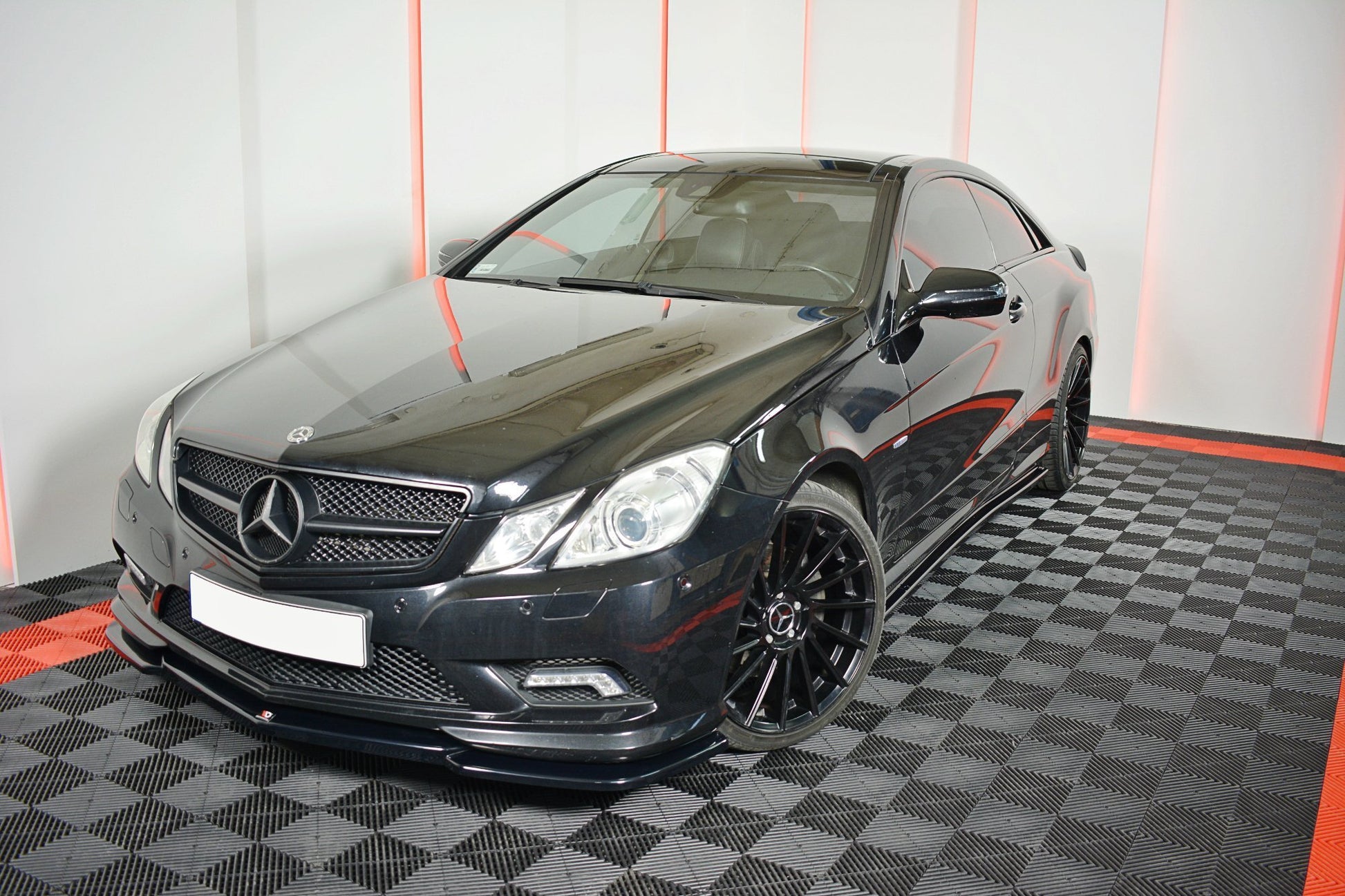 Seitenschweller Ansatz für Mercedes-Benz E-Klasse W207 Coupe AMG-Line schwarz Hochglanz