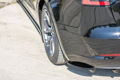 Heck Ansatz Flaps Diffusor für Tesla Model 3 schwarz Hochglanz