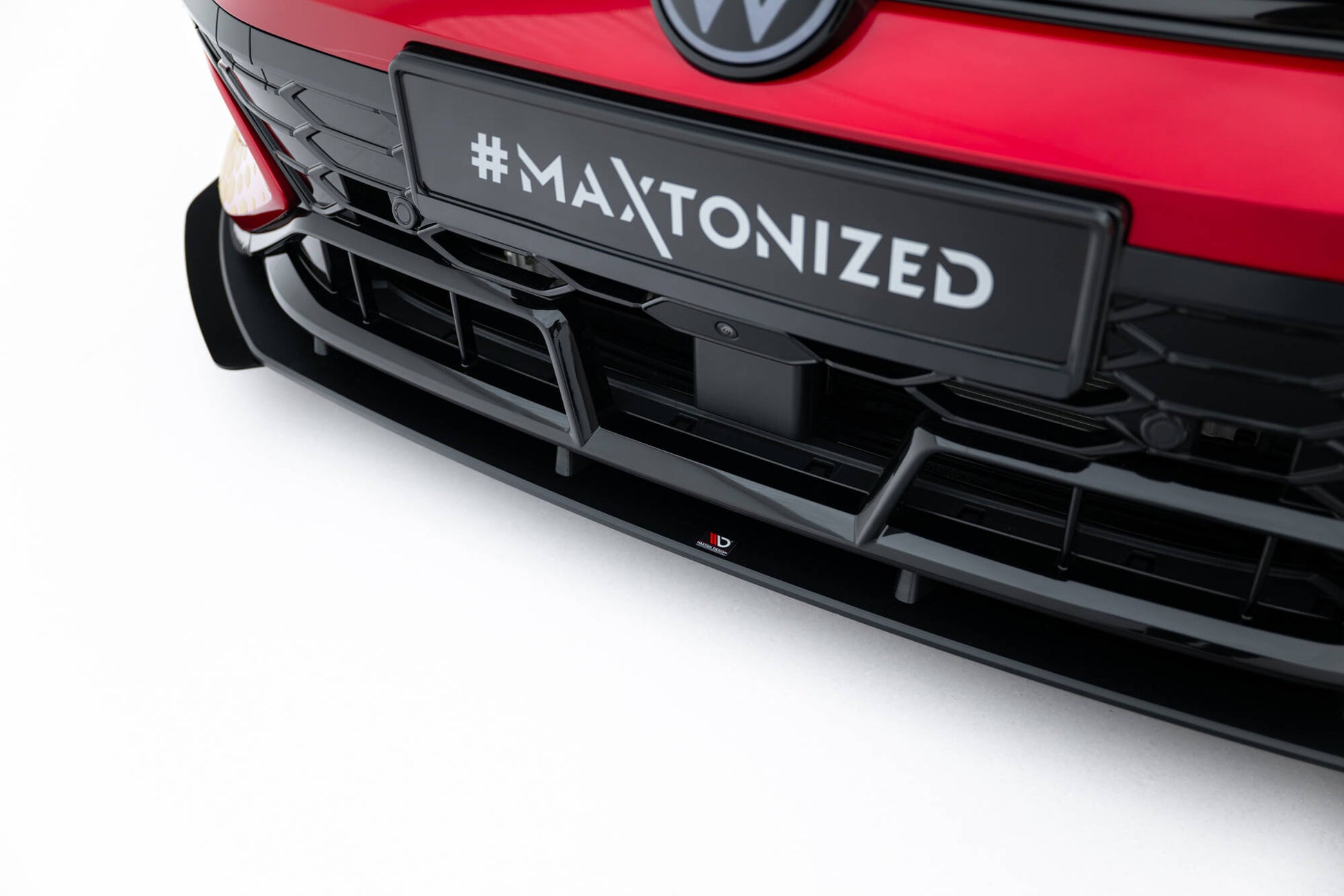 Street Pro Front Ansatz + Flaps für VW Golf GTI Clubsport Mk8 Facelift schwarz Hochglanz