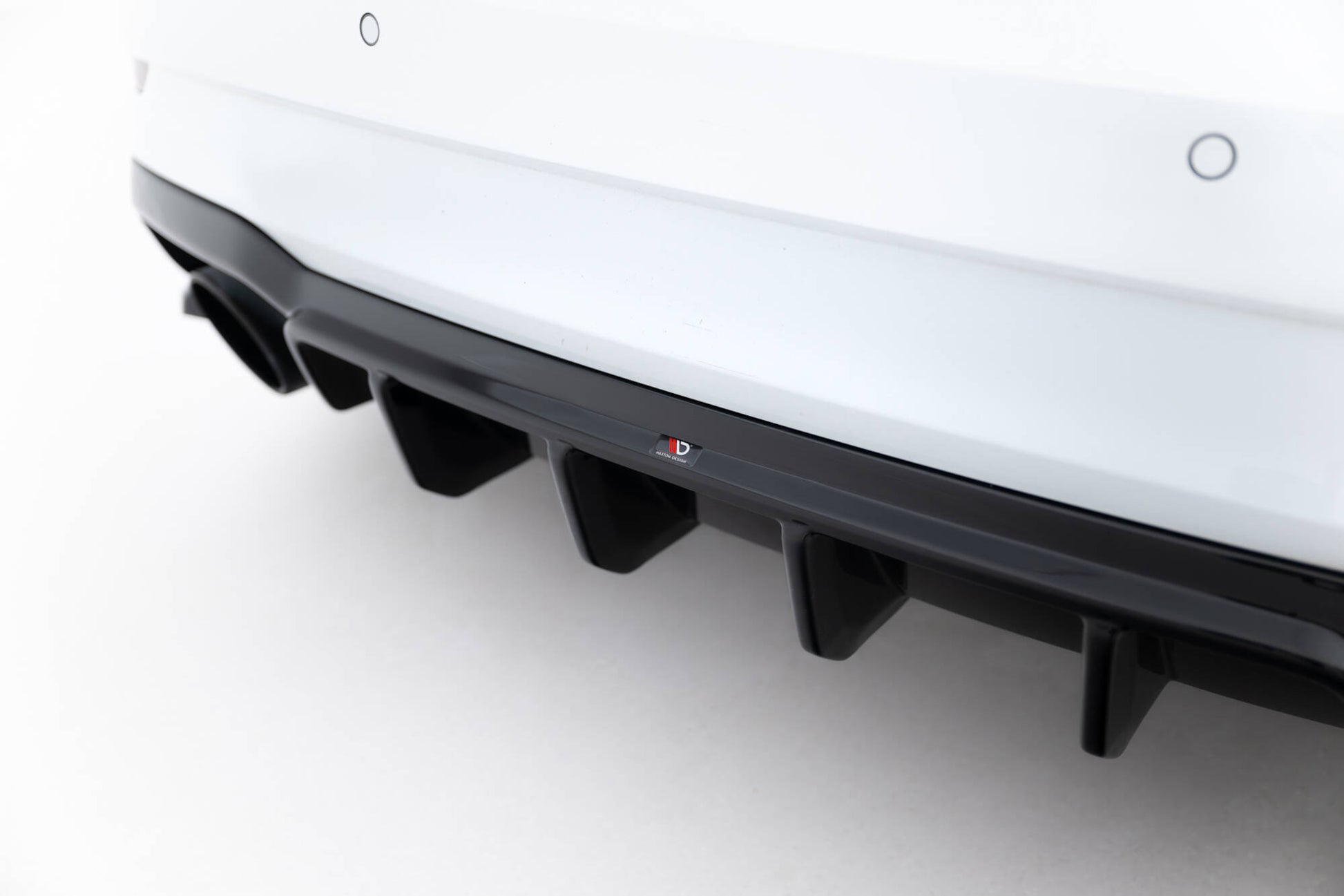 Diffusor Heck Ansatz V.2 für Audi RS3 Limousine 8V Facelift schwarz Hochglanz