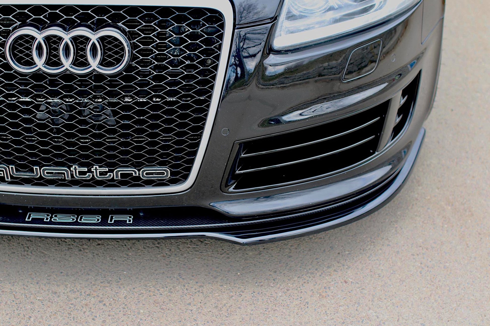 Front Ansatz für AUDI RS6 C6 schwarz Hochglanz