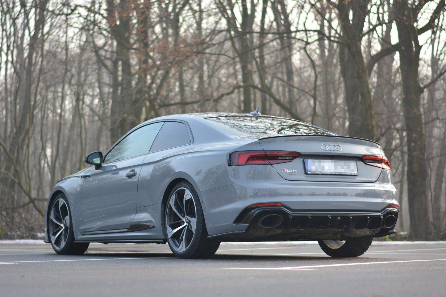 Diffusor Heck Ansatz für Audi RS5 F5 Coupe / Sportback schwarz matt