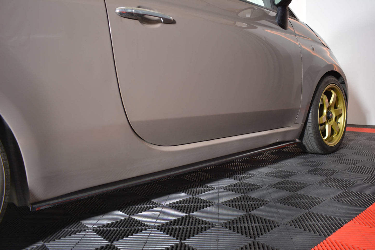 Seitenschweller Ansatz für FIAT 500 HATCHBACK vor Facelift schwarz Hochglanz