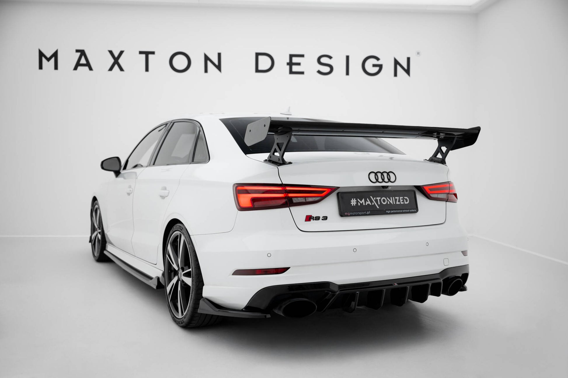 Carbon Spoiler With External Brackets Uprights  Audi A3 / A3 S-Line / S3 / RS3 Limousine 8V / 8V Facelift