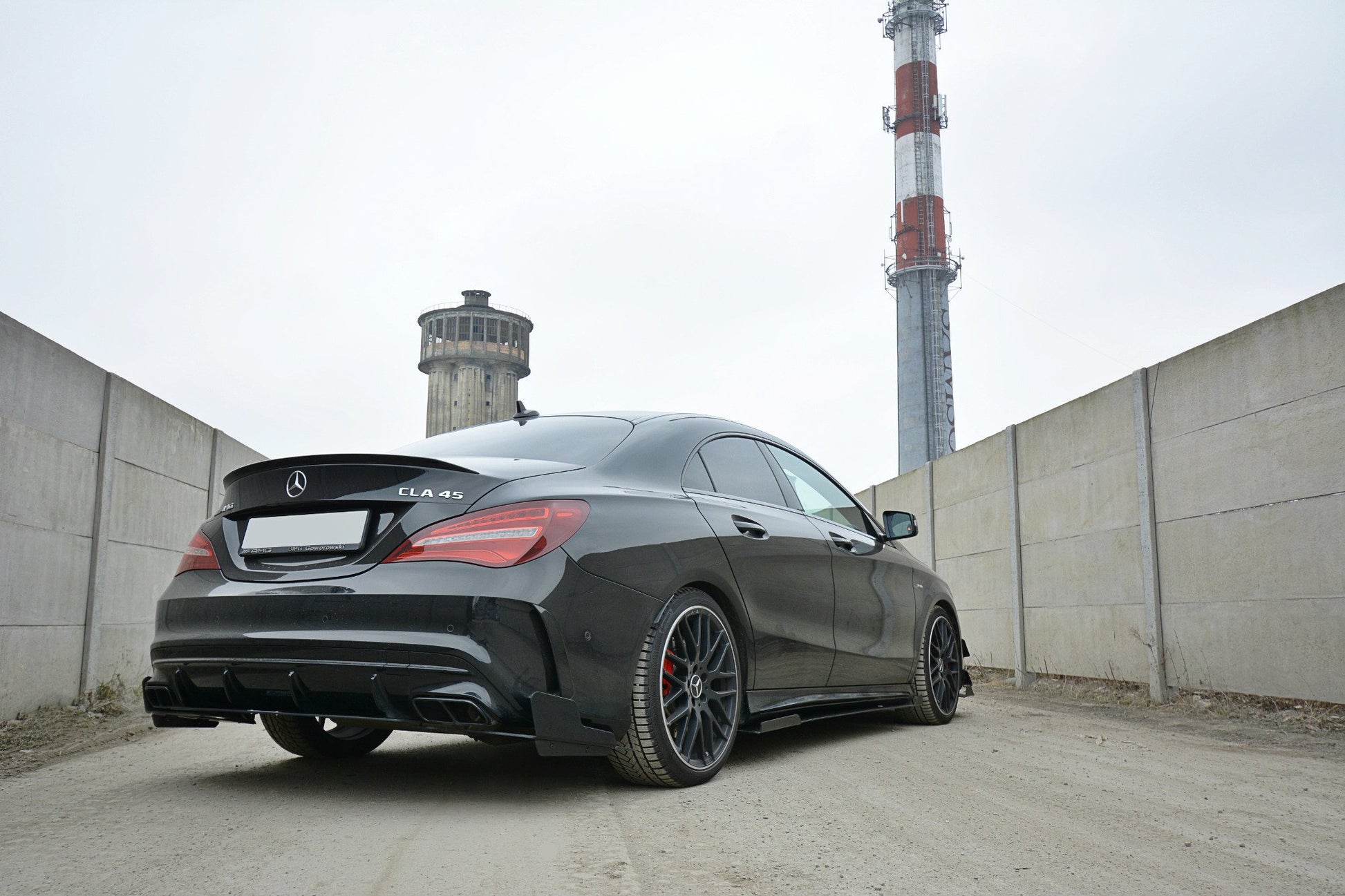 SPORT Heck Ansatz Flaps Diffusor für Mercedes CLA A45 AMG C117 Facelift