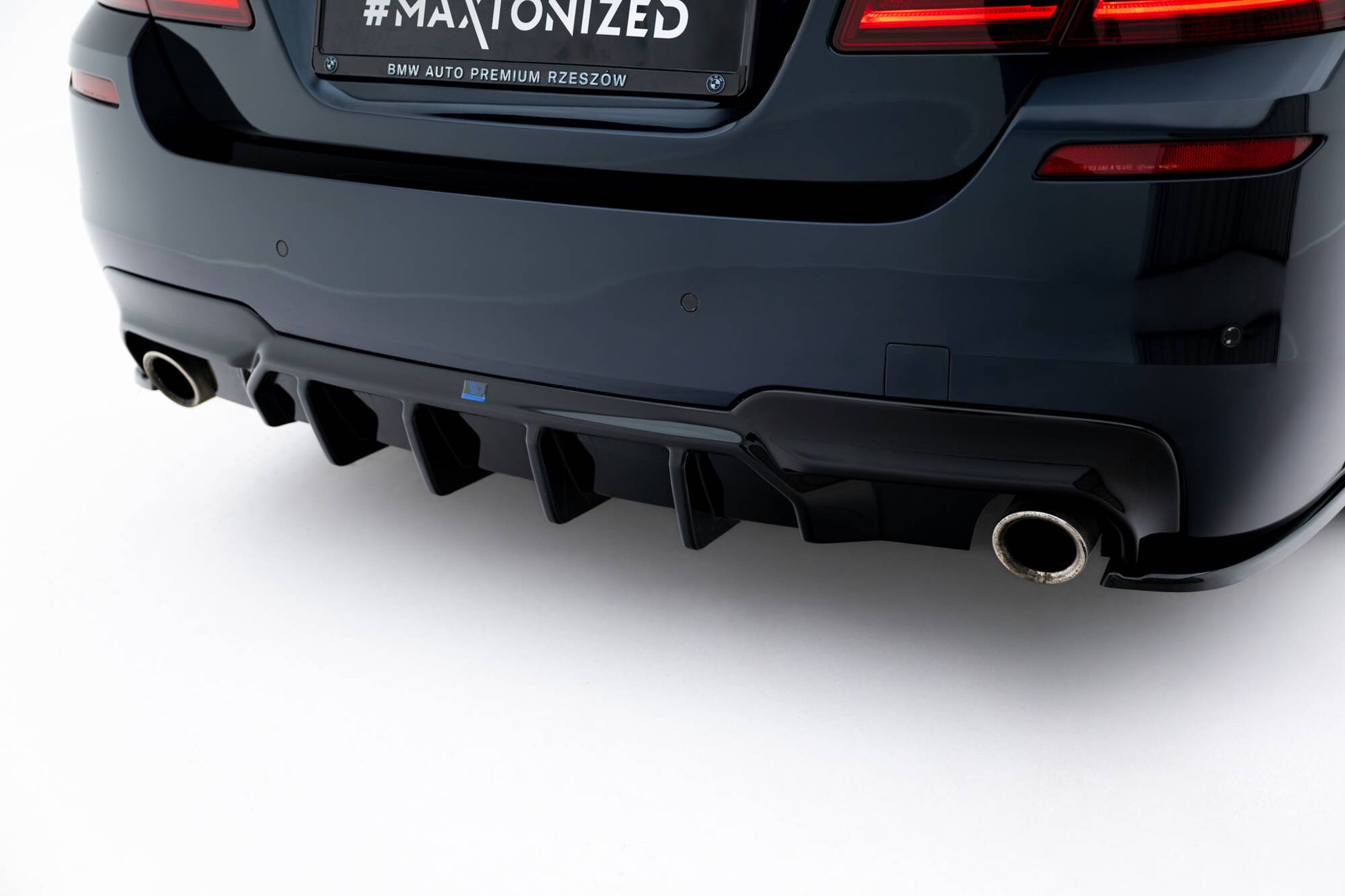 Diffusor Heck Ansatz V.2 für BMW 5er M-Paket F10 / F11 (Einzelauspuff li. re.)