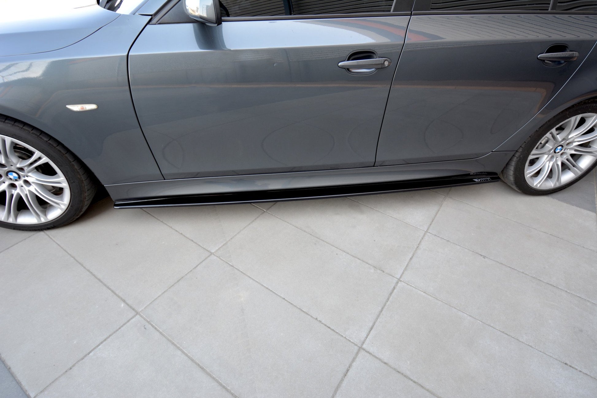 Seitenschweller Ansatz für BMW 5er E60/61 M Paket schwarz Hochglanz
