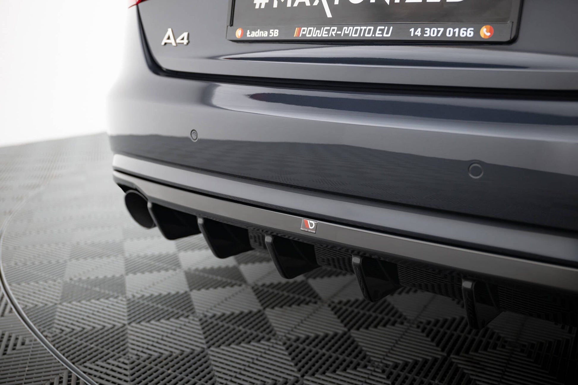 Diffusor Heck Ansatz für Audi A4 B8 Facelift (Einzelauspuff li. re.)